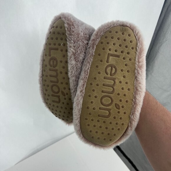 Lemon Faux Fur Slipper Socks - Picture 6 of 8